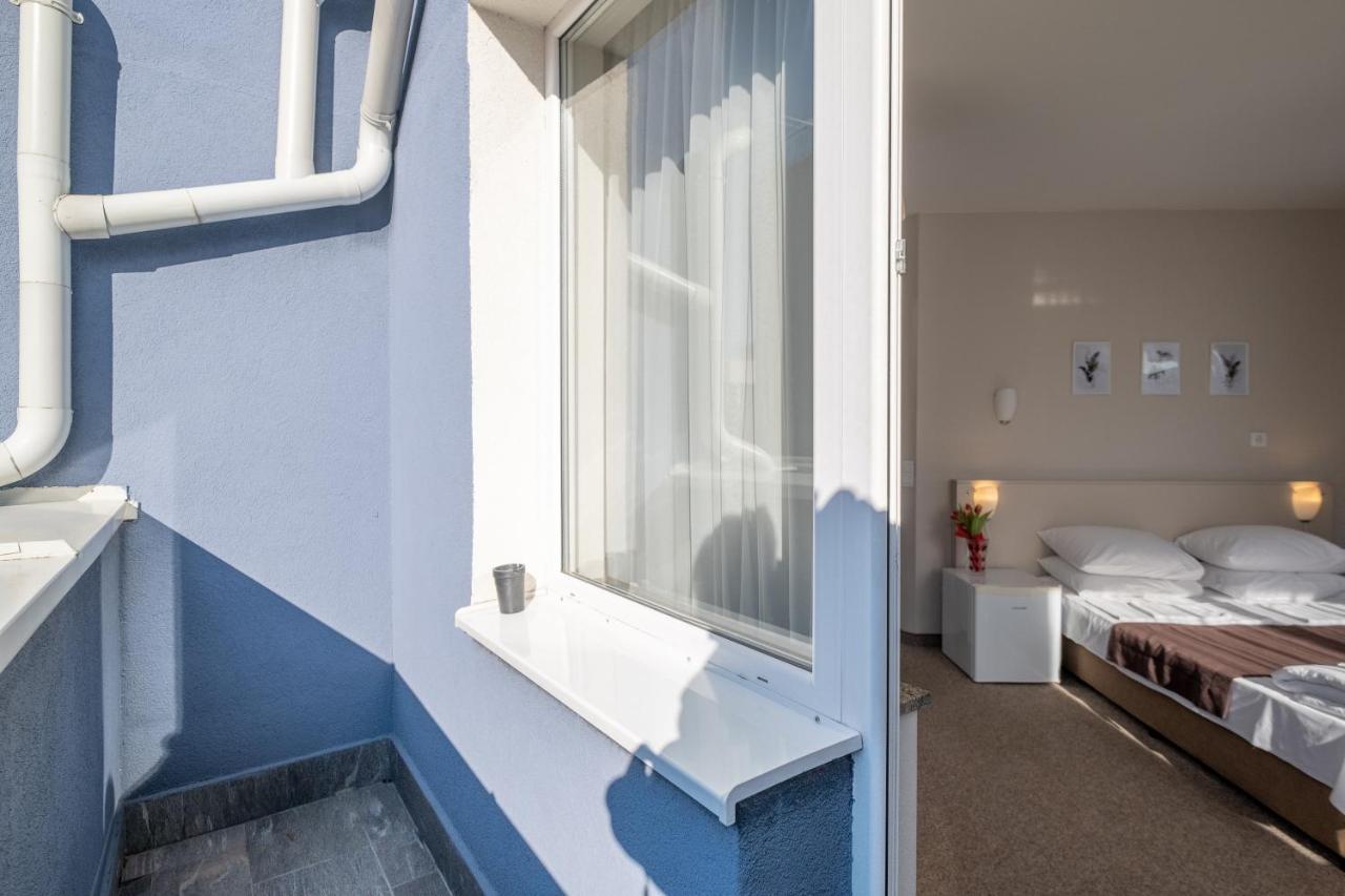 Blue Label Apart House София Экстерьер фото