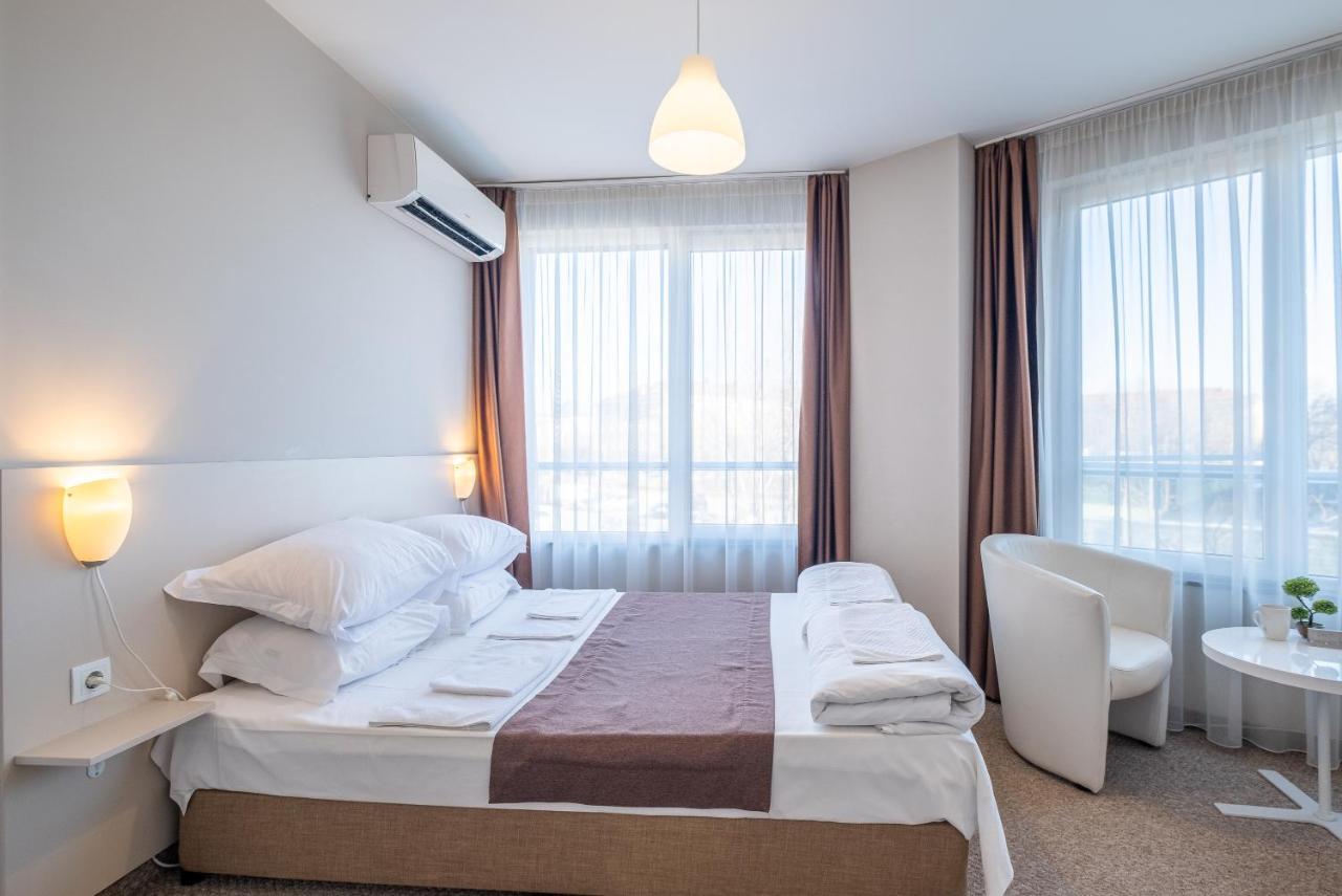 Blue Label Apart House София Экстерьер фото